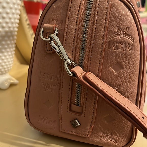 Authentic Boston Bag in Monogram Debossed Nappa Leather Pink - Picture 6 of 15